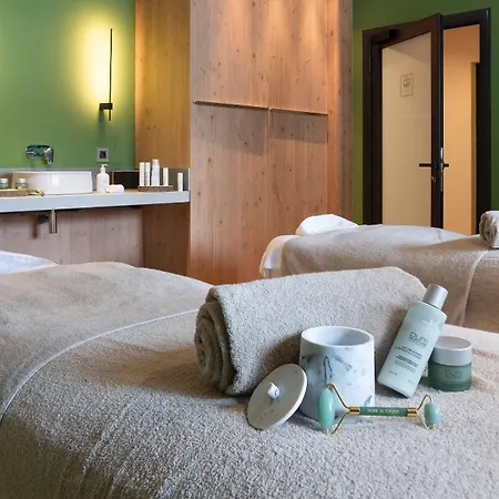 Mgm & Residences - Akoya Hotel