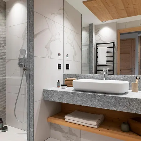 Mgm Hôtels&résidences - Akoya 4* Valmorel